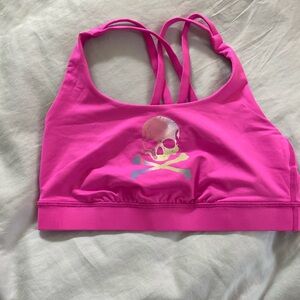 Lululemon x Soulcyle Energy Bra Rainbow Skull in Pow Pink